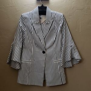 Cabi 3/4 sleeve Jacket